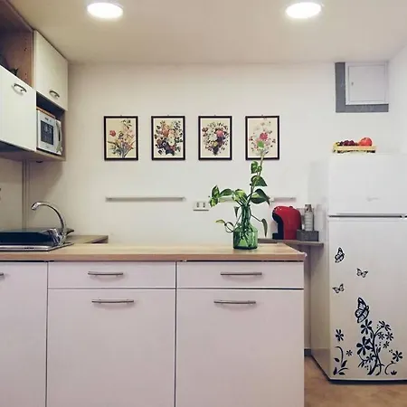 Palazzo Manfredi 37 * Бари