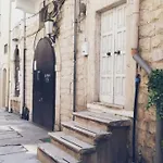 Дом отдыха Palazzo Manfredi 37 Бари
