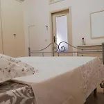 Palazzo Manfredi 37 * Бари